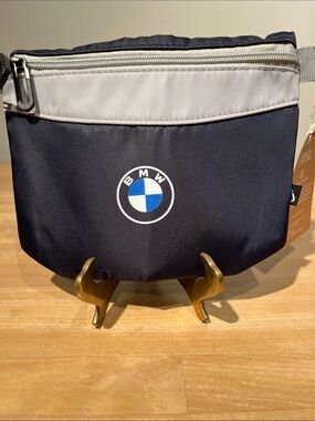 BMW Black and Light Gray golf pouch